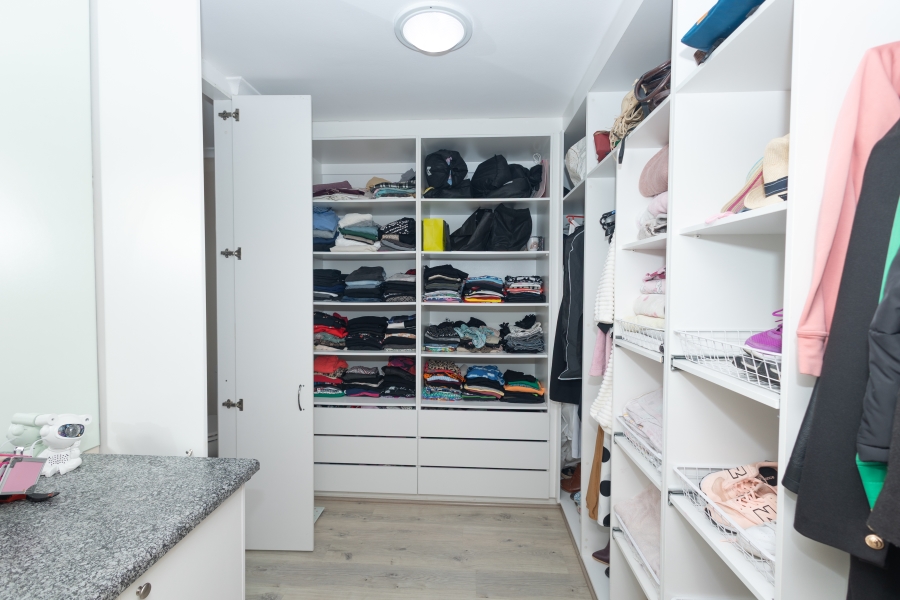 4 Bedroom Property for Sale in Flamingo Vlei Western Cape